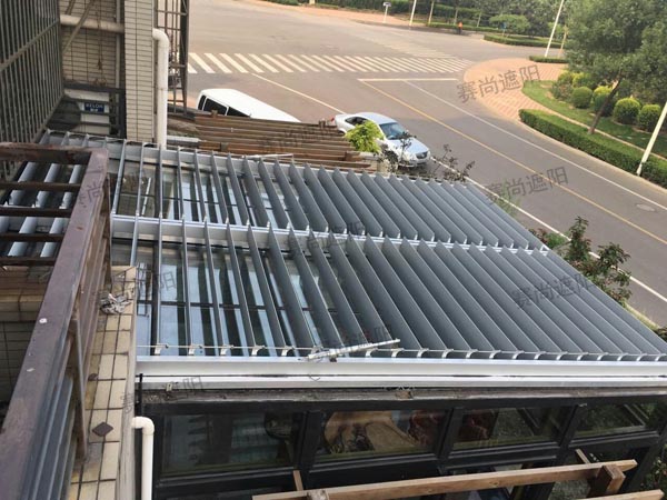 阳光房梭形百叶实景图