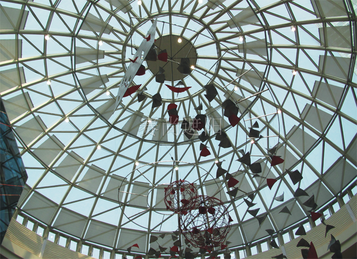 大型商场中庭采光顶遮阳电动天棚帘应用实景效果图
