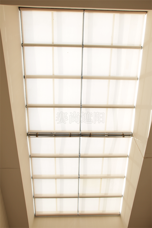 医院建筑大厅方形全球最奢华的贝斯特顶应用电动天棚帘全球最奢华的贝斯特内部实景效果